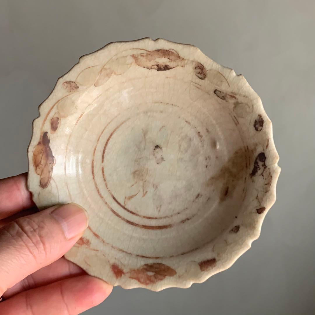 鉄絵 輪花 平盃 小皿 スコタイ 16〜17世紀頃 古美術 古道具