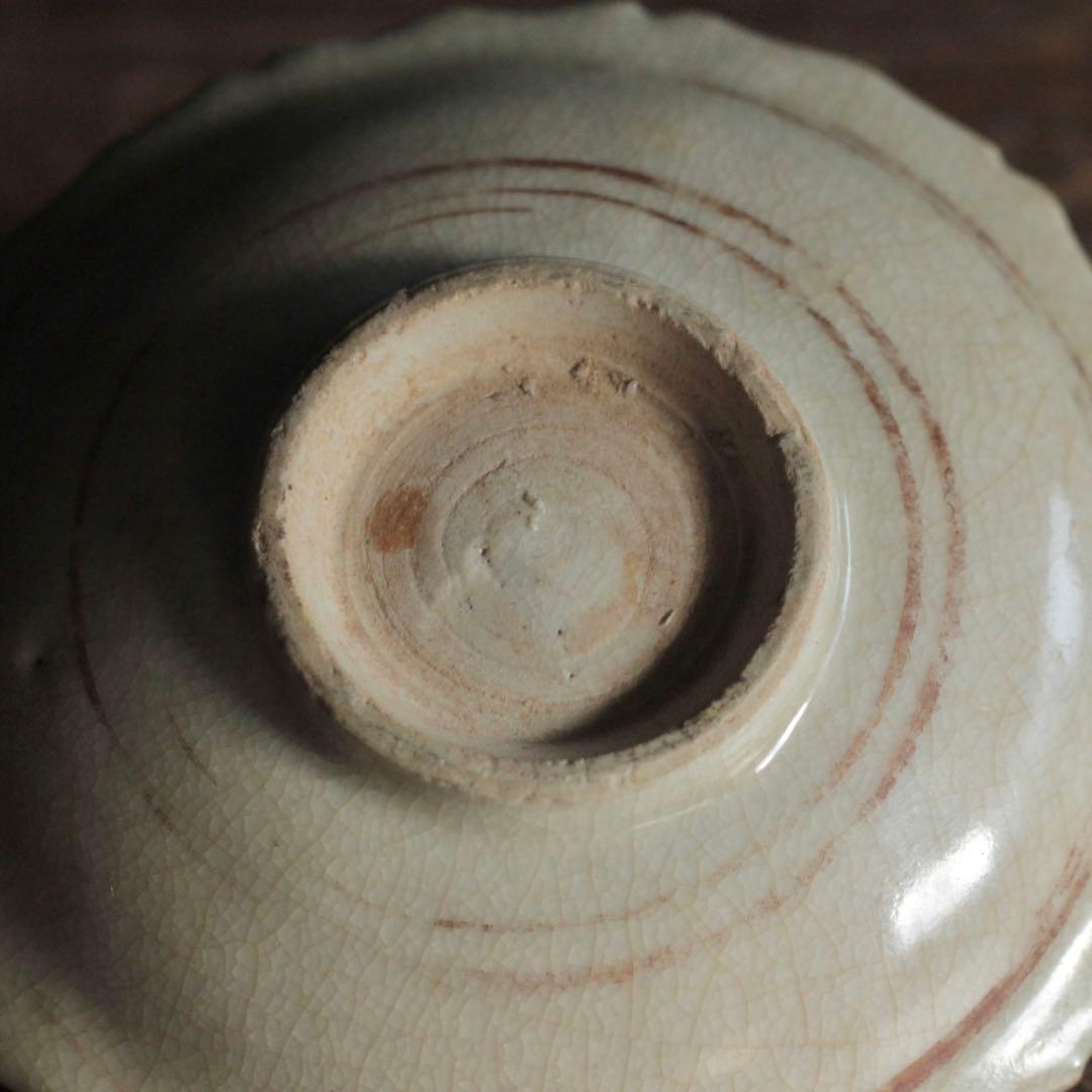 鉄絵 輪花 平盃 小皿 スコタイ 16〜17世紀頃 古美術 古道具