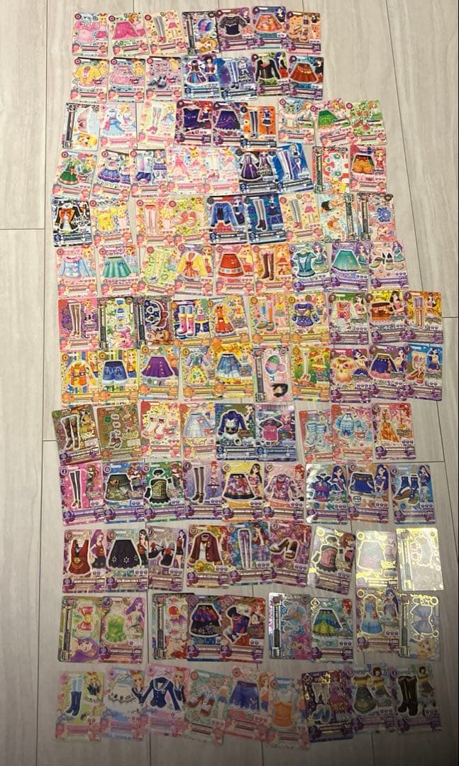 アイカツカードセット 100枚以上 アイカツカードまとめ売り 100枚 アイカツ