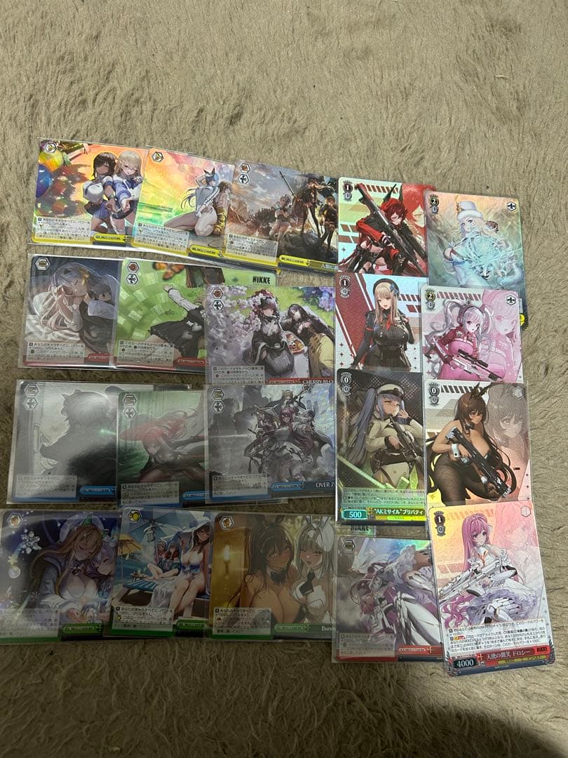 ヴァイス nikke SR RRR まとめ売り　81種