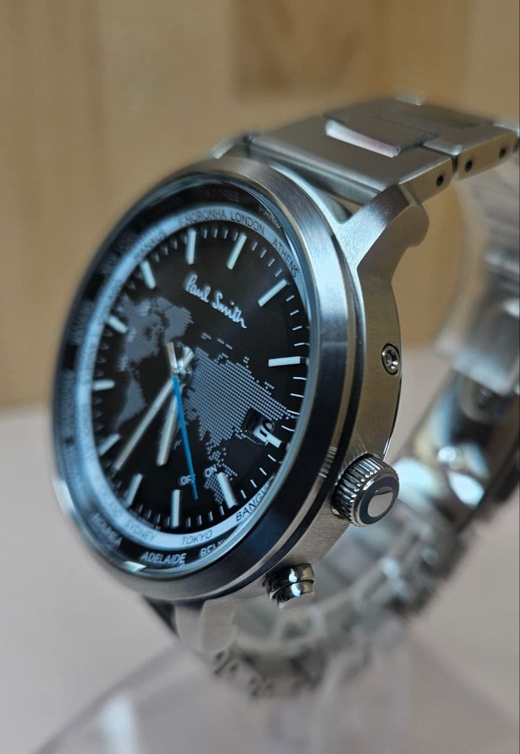 マ*サ様 未使用同様　超美品‼️　Paul Smith ワールドタイム 電波ソー