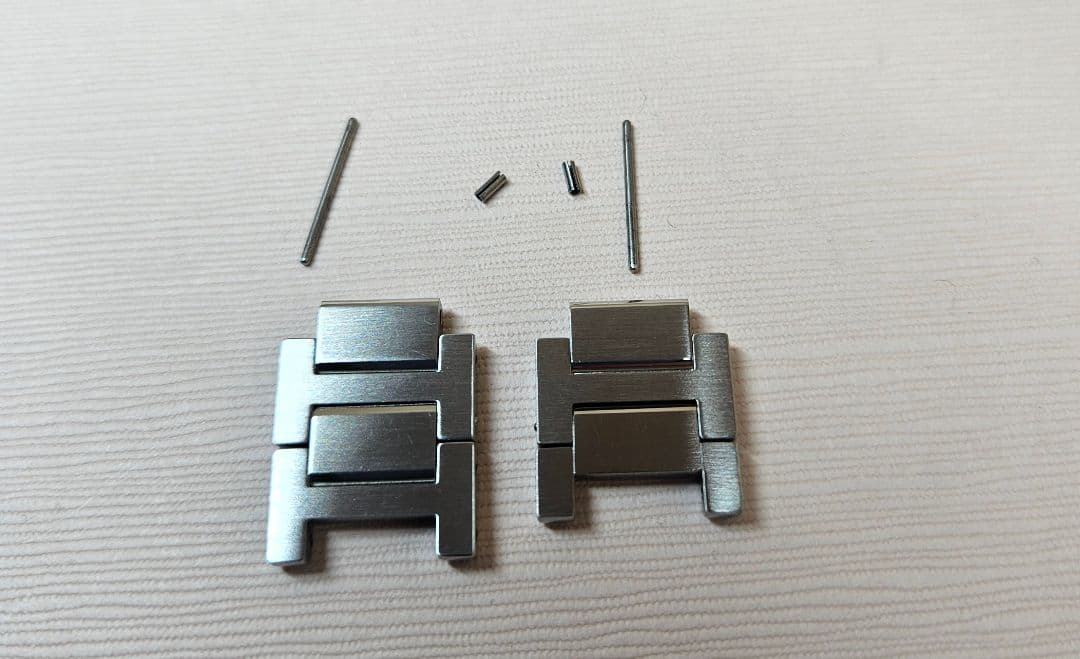 マ*サ様 未使用同様　超美品‼️　Paul Smith ワールドタイム 電波ソー