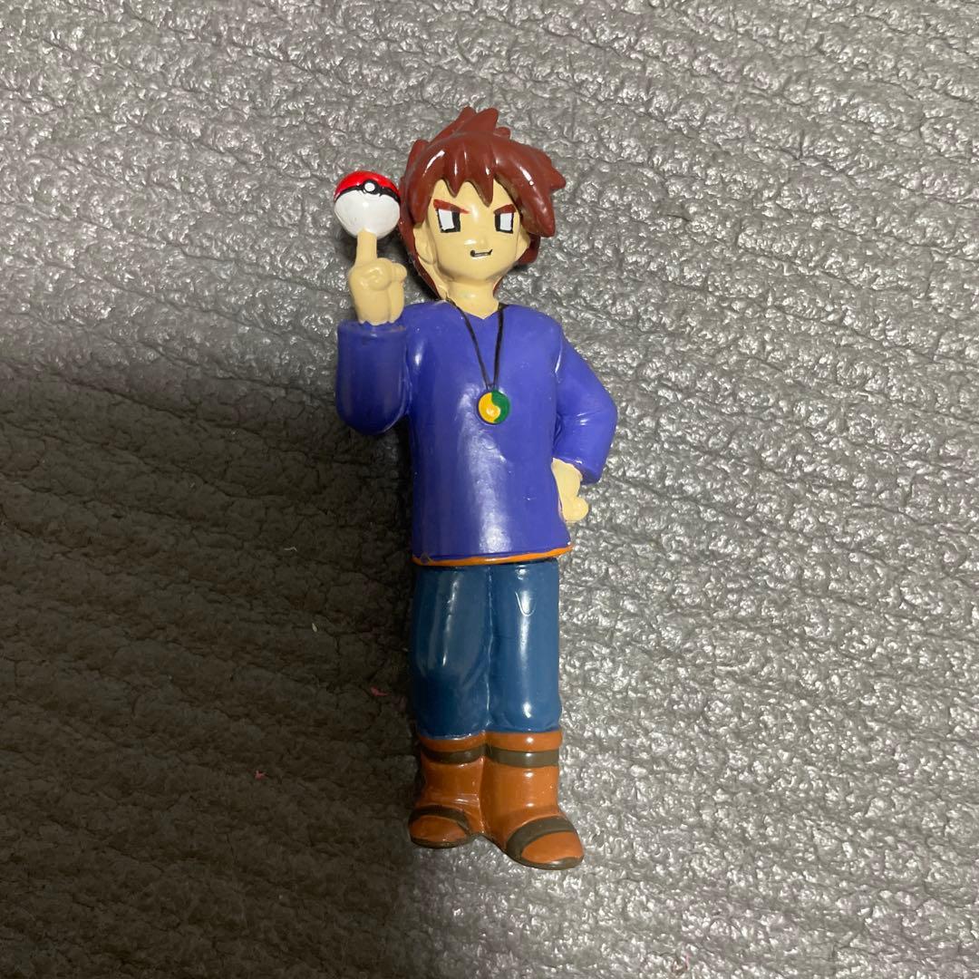 ポケモン　フィギュアコレクションなど　サトシ　シゲル　カスミ　ヘラクロス　4体