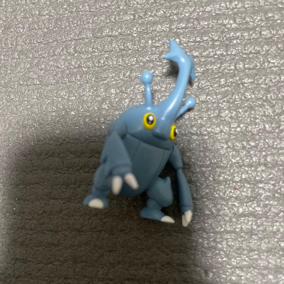 ポケモン　フィギュアコレクションなど　サトシ　シゲル　カスミ　ヘラクロス　4体