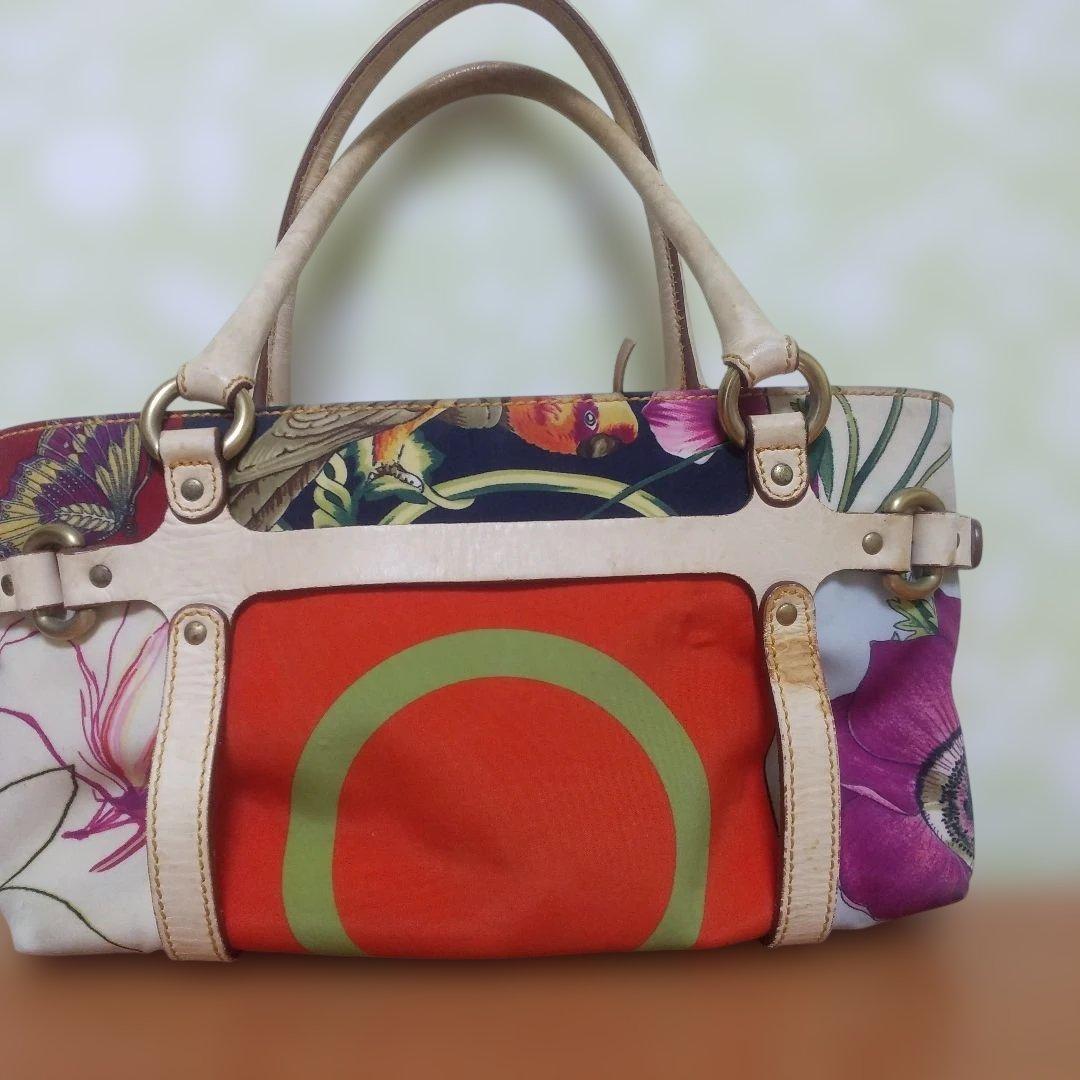 1*8様 Salvatore Ferragamo ハンドバッグ アニマル マルチ