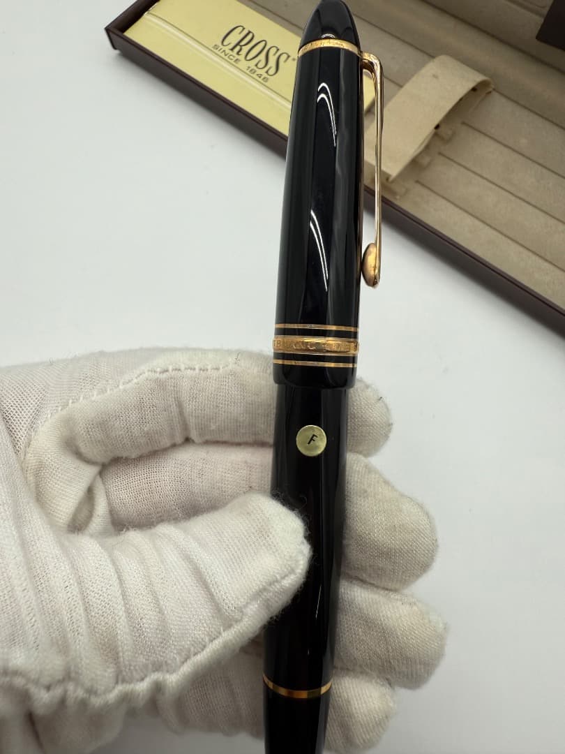d*3様 万年筆 ペン先14K 585 刻印あり