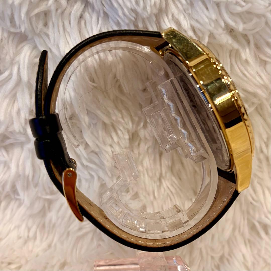 VERSUS VERSACE ヴェルサス ヴェルサーチ クォーツ クロノグラフ