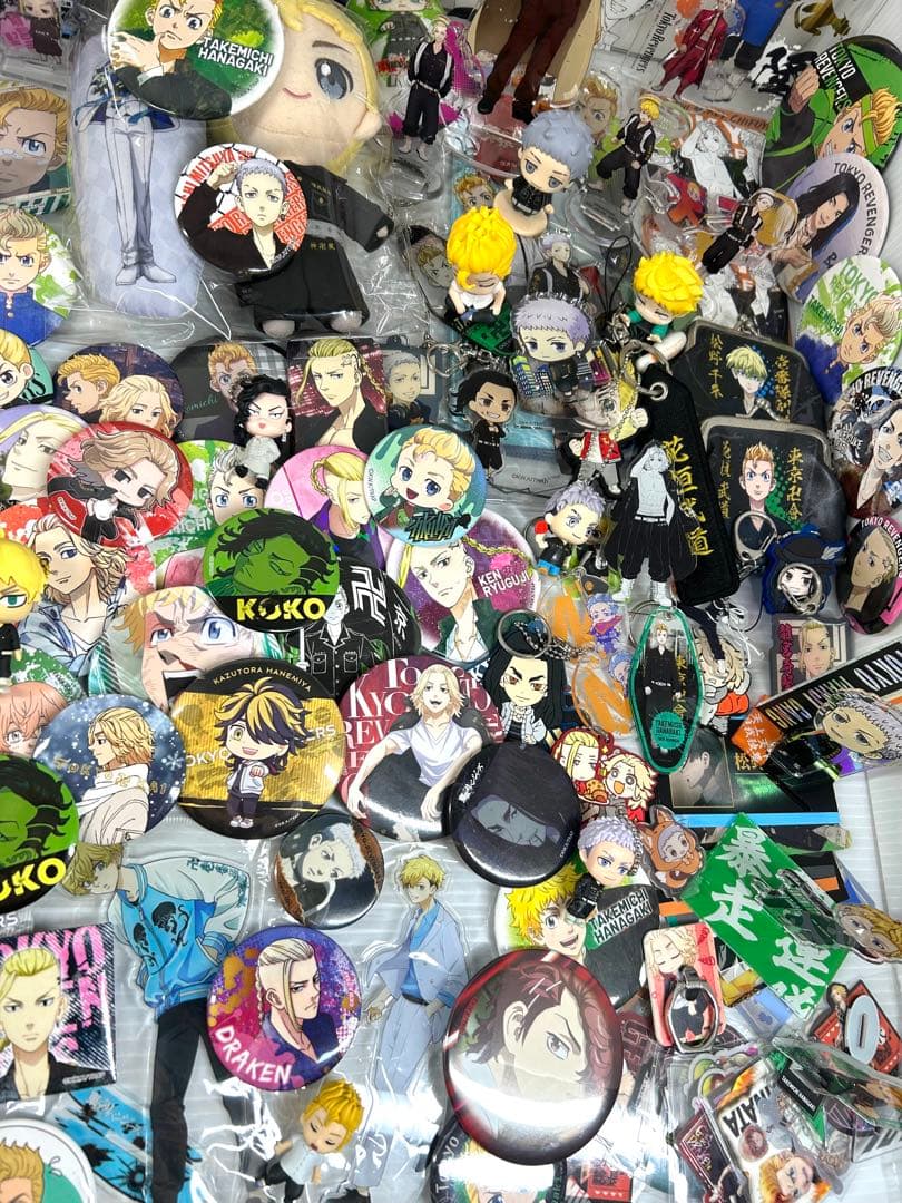 早い者勝ち 送料無料 東京リベンジャーズ グッズセット 250点 3.5kg