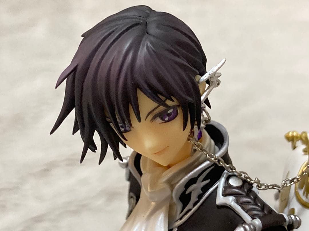 箱ありメガハウス コードギアス フィギュア ルルーシュ スザク