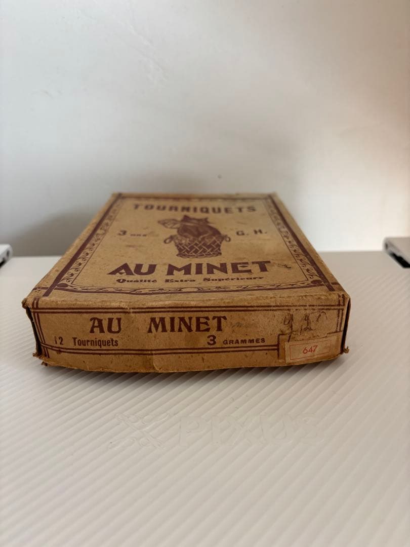 フランスアンティーク AU MINET 糸巻き箱 猫 - メルカリ