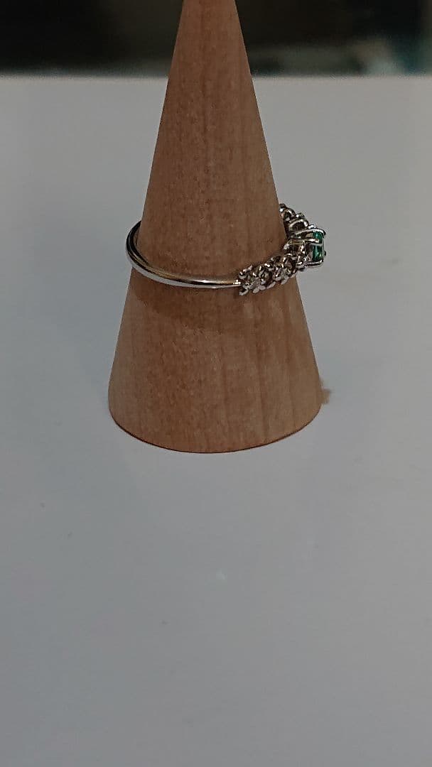 ば*✨様 希少石　pt999パライバトルマリン0.1ctダイヤリング