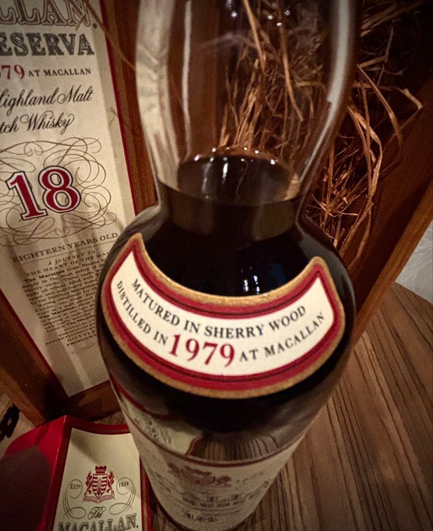 ☆ 超稀少古酒 『マッカラン グランレゼルバ [1979] 18年 』