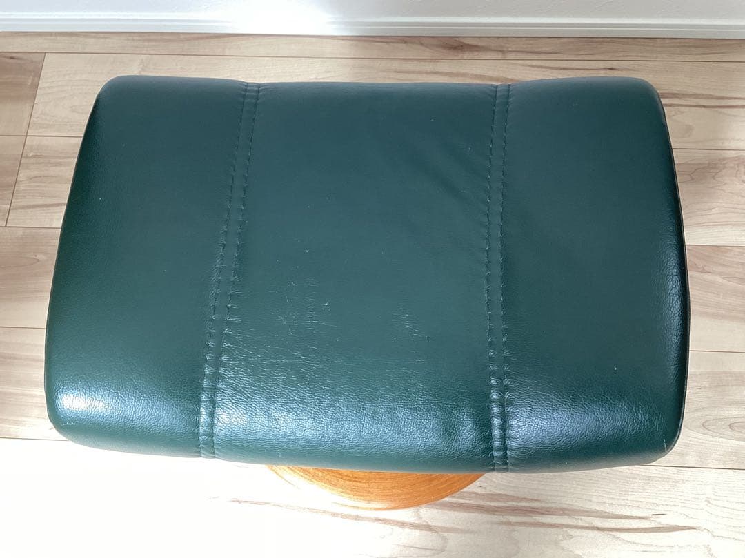 エコーネス EKORNES オットマン　レザー