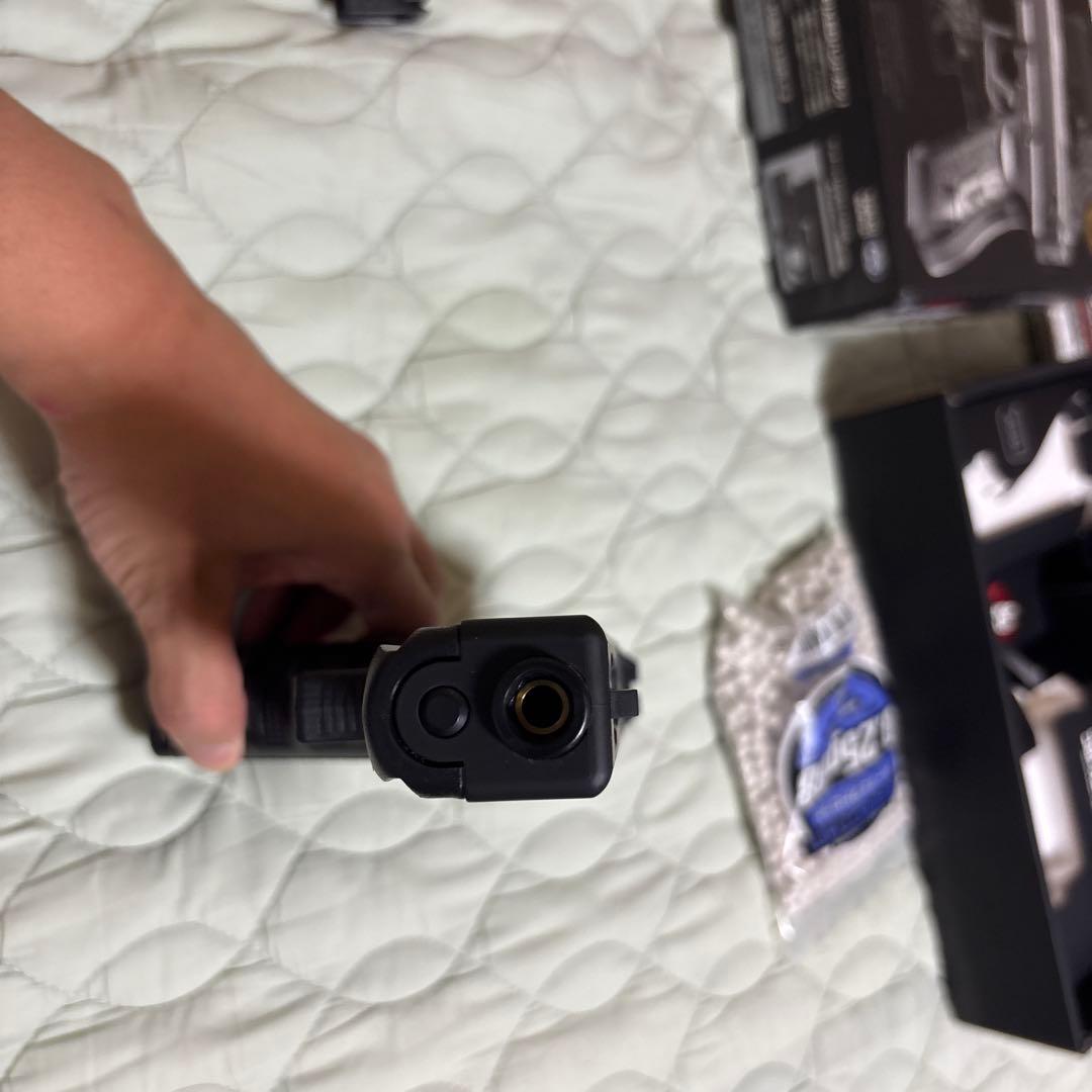 東京マルイNo.11 グロック18C 電動ハンドガン＋バッテリー＋充電器セット