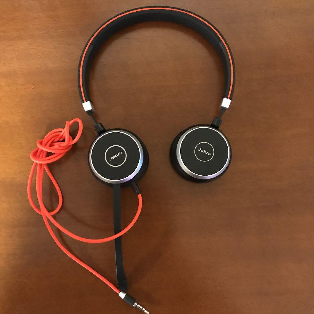 Jabra Evolve 40 Stereo 有線ヘッドセット ブラック/レッド Jabra