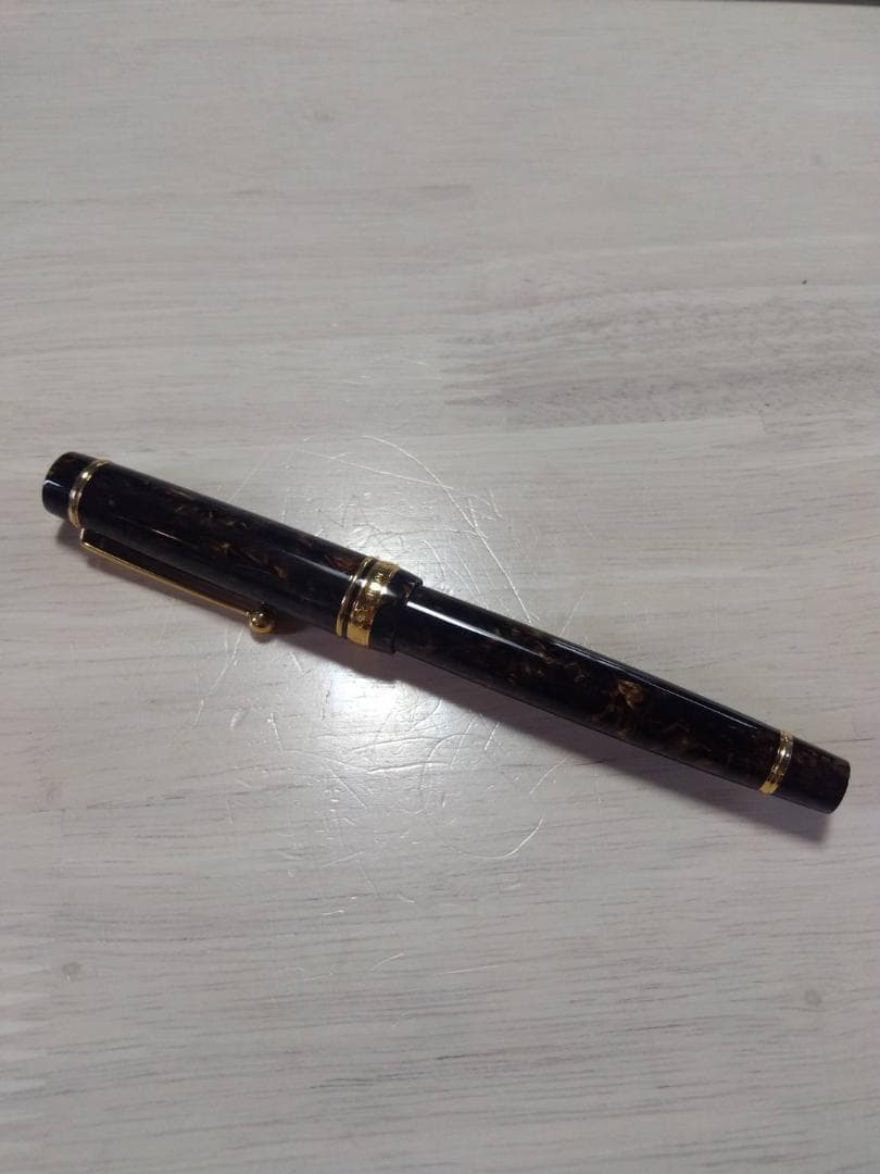 PILOT CUSTOM LE 万年筆字幅F