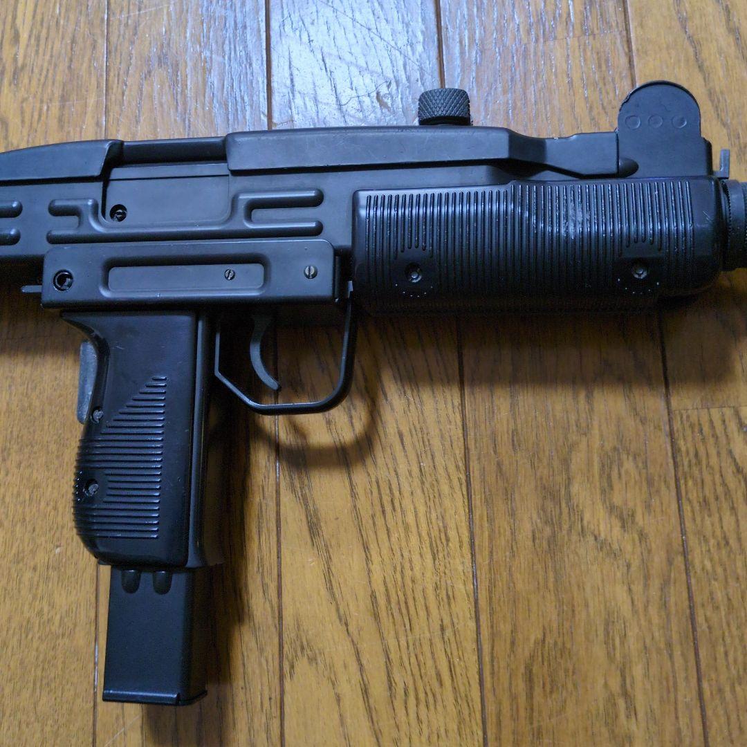 東京マルイ純正　UZI SMG 電動エアーガン　バッテリー付