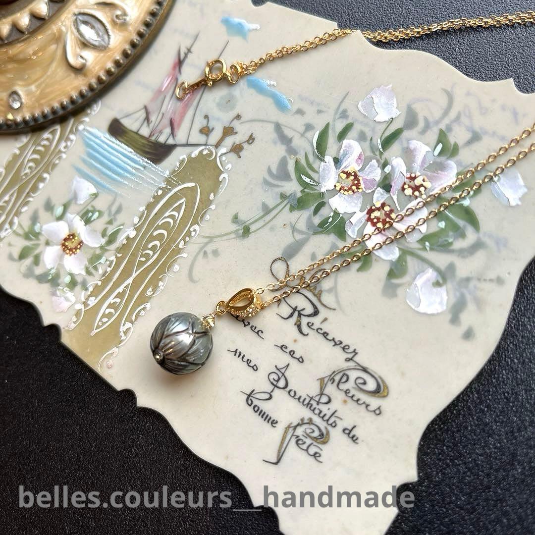 Kaya様ご予約品＊黒蝶&あこやカービング&ブルーフローライト&MOP