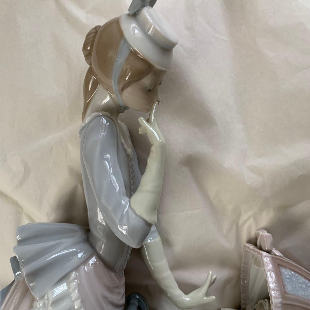 リアドロ 陶器製 赤ちゃんの 外出