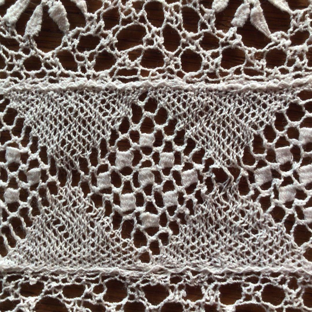 レーステーブルクロス ボビンレース