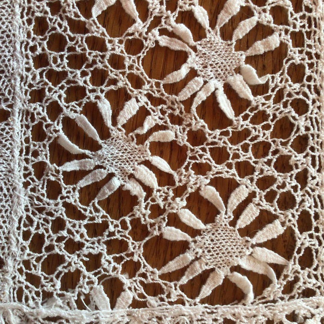 レーステーブルクロス ボビンレース