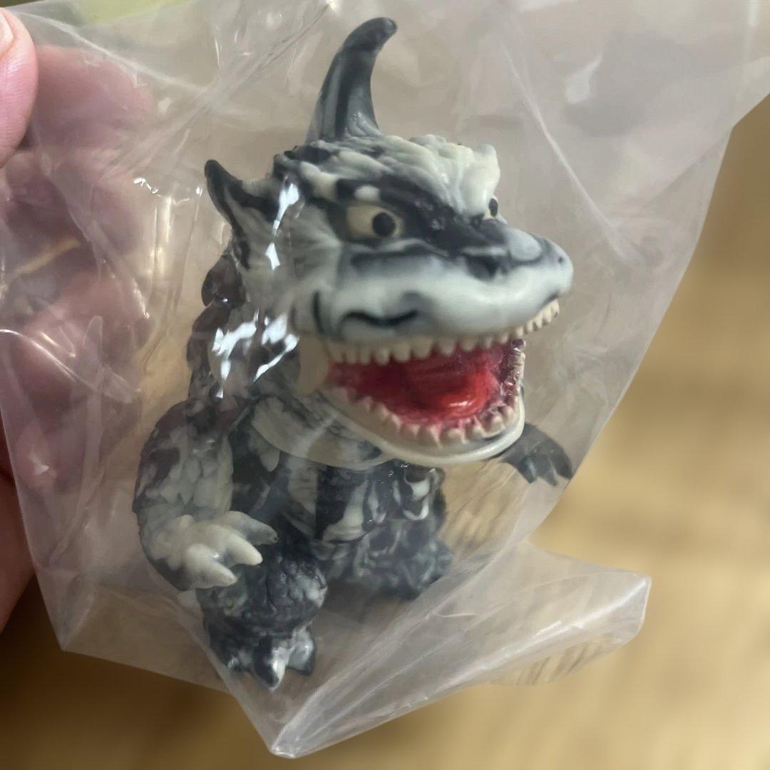 シカルナ工房 ウルトラCUBE ゴメス マーブルVer ソフビ - メルカリ