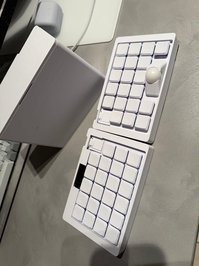 tomkey 分割キーボード 3ヶ月使用 ケース付き