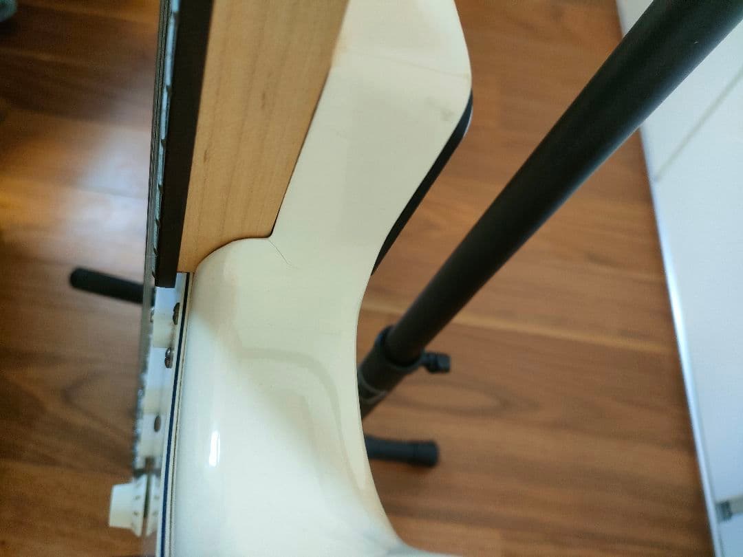 ギター Bacchus UNIVERSE SERIES ST type