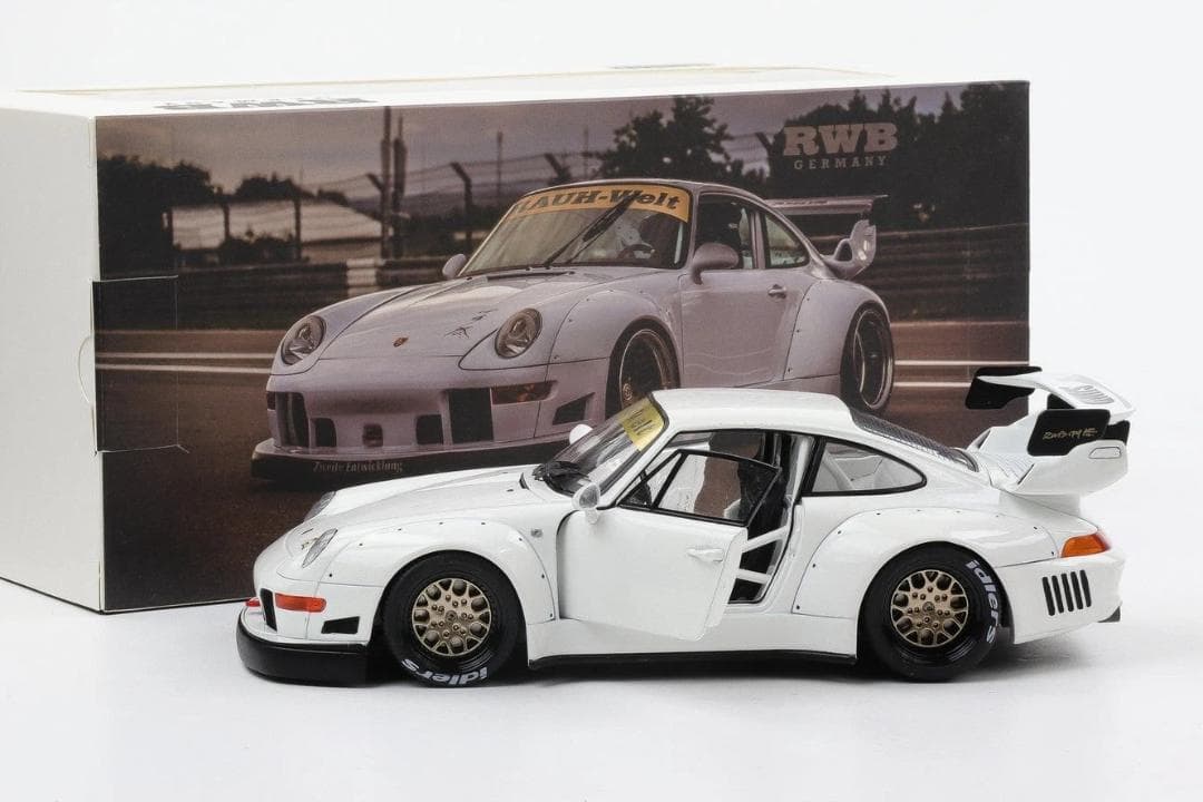 1/18 ポルシェ 911 (993) RWB Rauh-Welt ホワイト