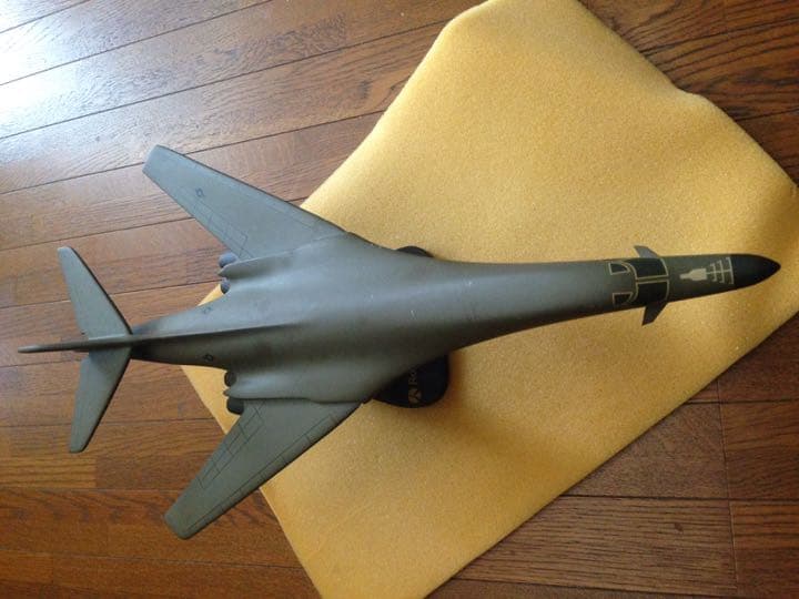 B-1B 戦闘機 完成品 模型