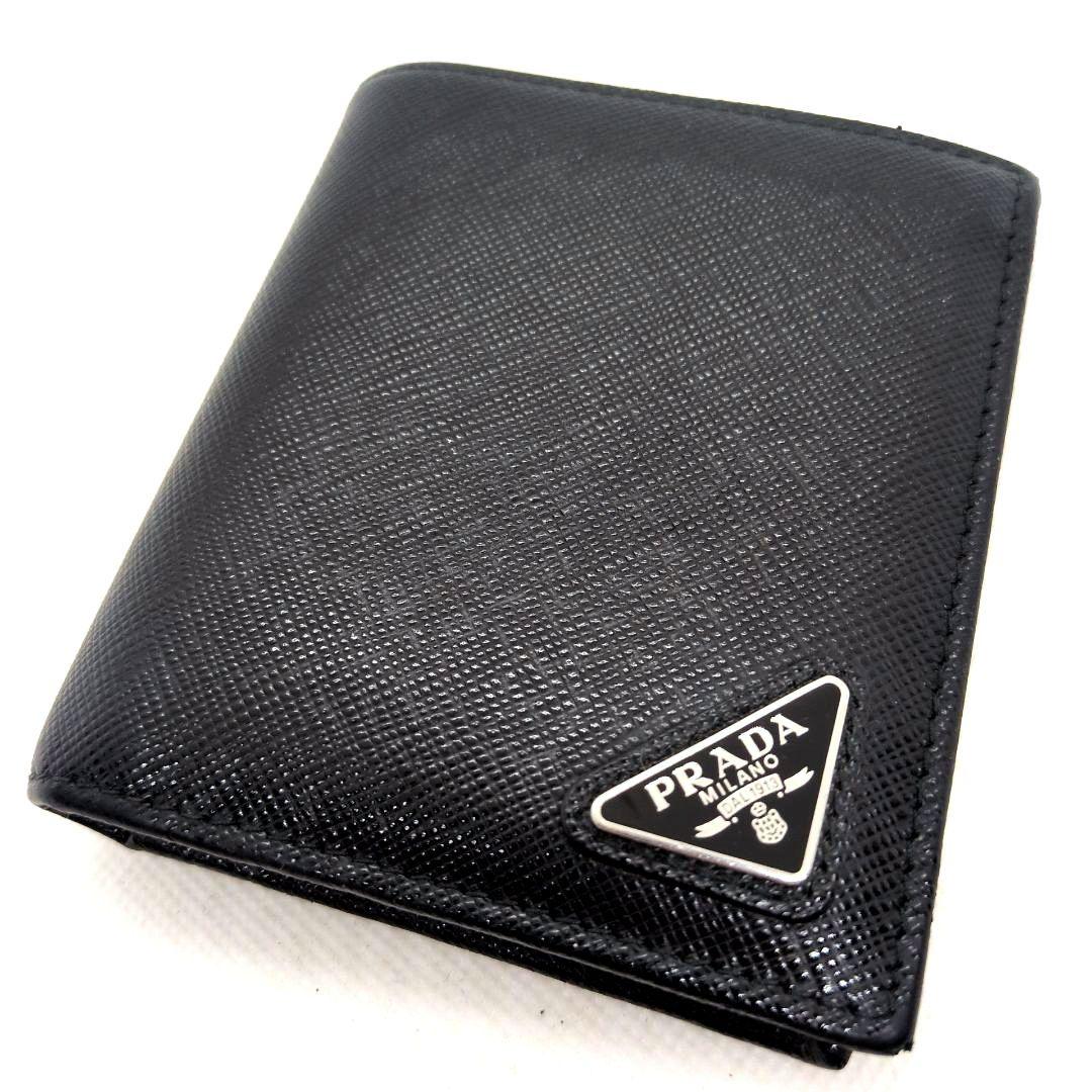 RFID搭載 現行 極美品】プラダ 二つ折り財布 サフィアーノレザー 三角
