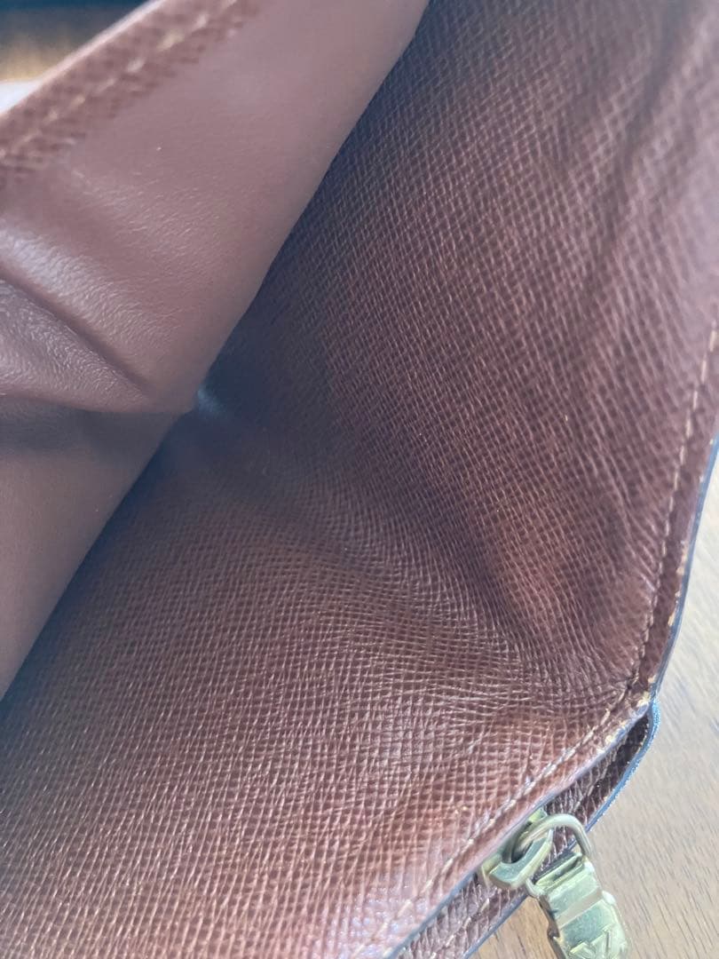 ルイヴィトン モノグラム コンパクトジップ 二つ折財布