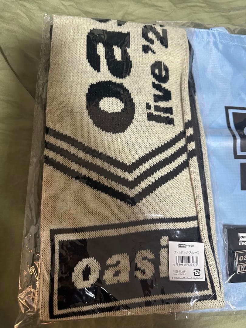 oasis オアシス マフラー タオル エコバッグ ピンズ 日本 東京 ツアー