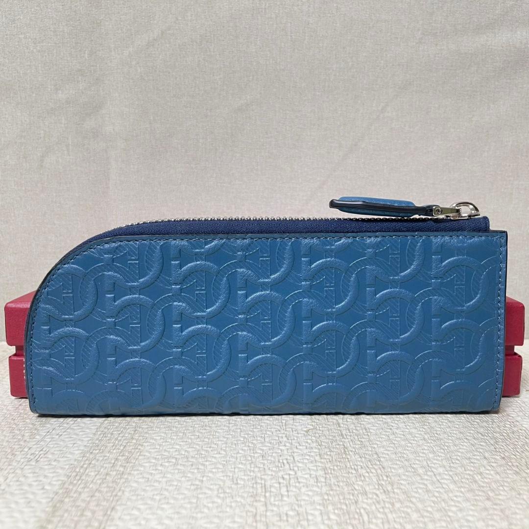 未使用 フェラガモ ガンチーニ 型押しレザー ペンケース ポーチ