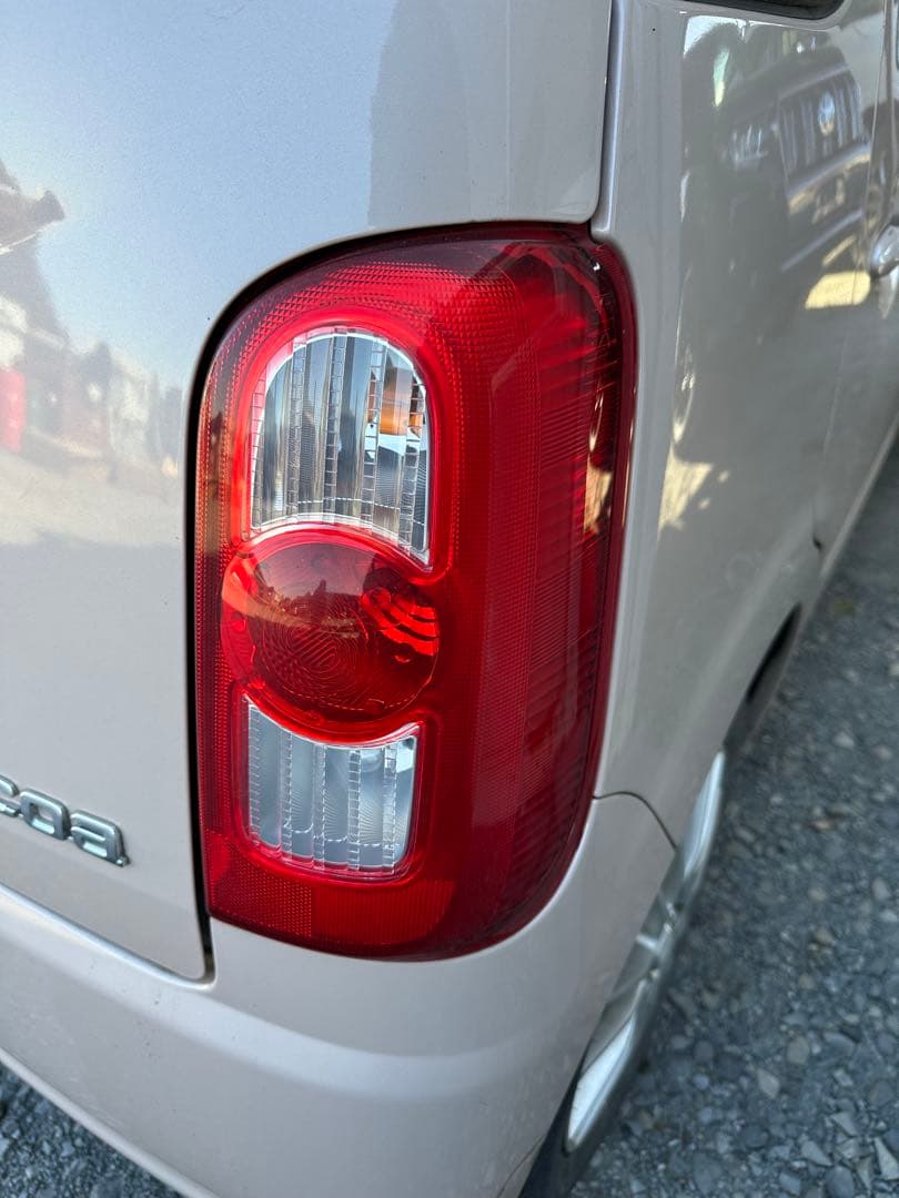 ダイハツ ミラココア 左右テールランプ 東海電装 20510L, 20510R