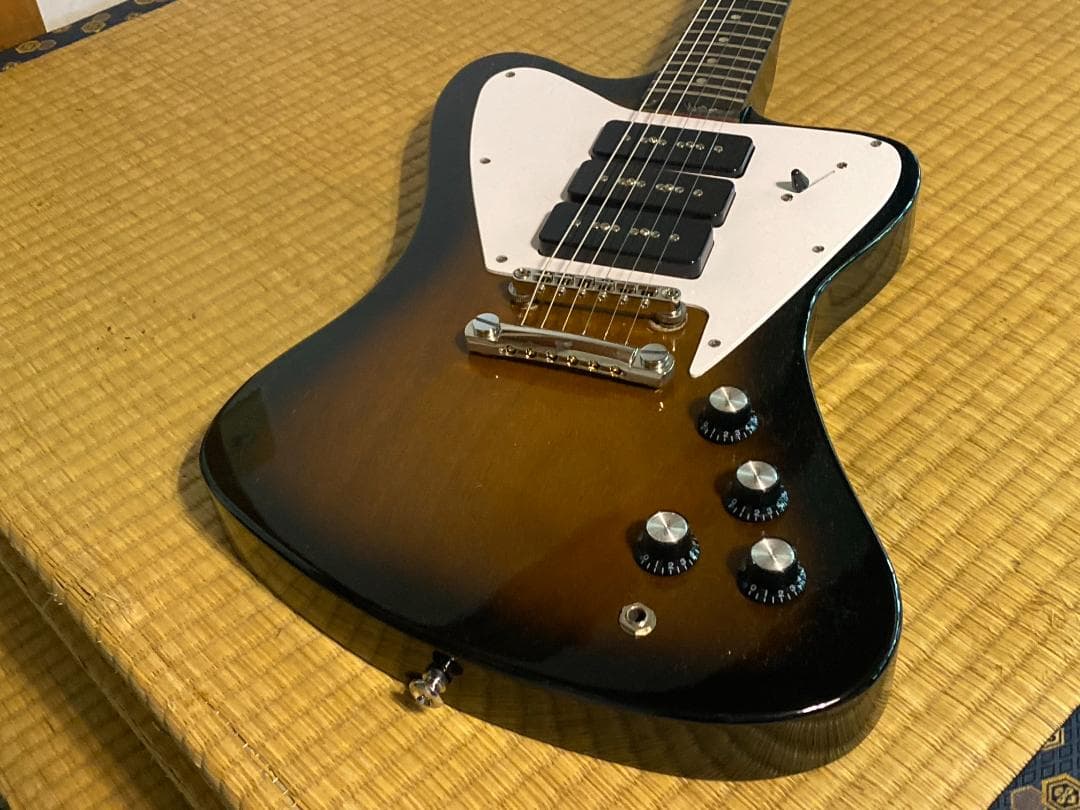 704 firebird type エレキギター non reverseの通販はau PAY