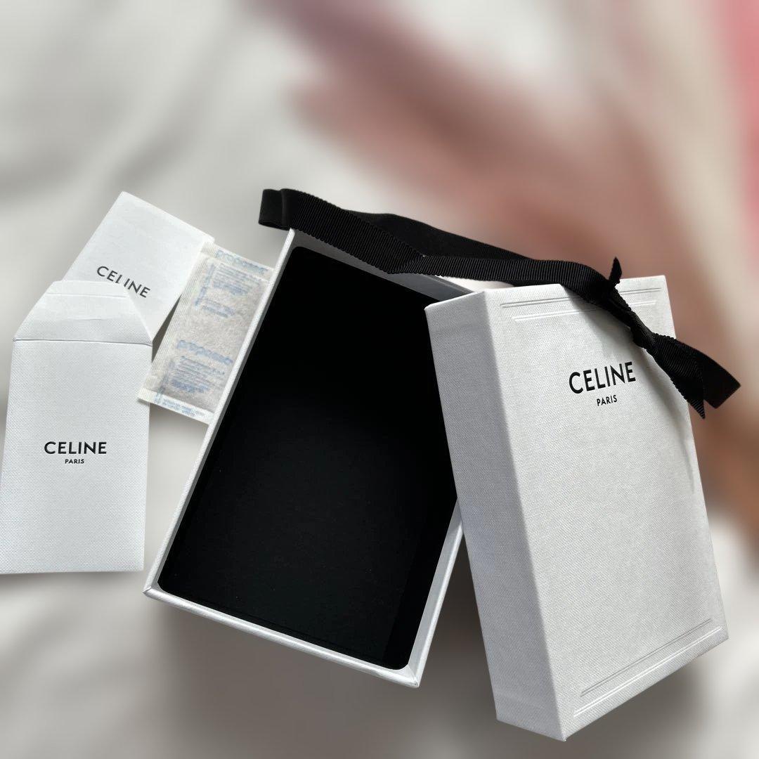 美品 CELINE ギフトボックス ホワイト ミニ財布 プレゼント - メルカリ