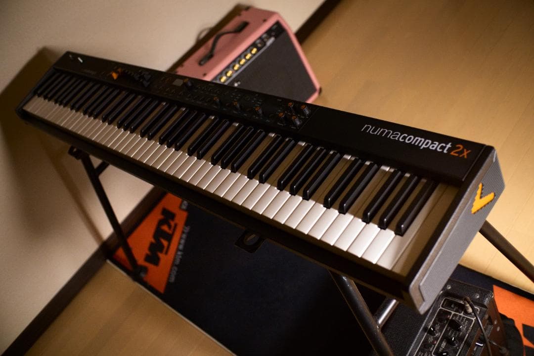 純正ケース・ペダル付】Studiologic Numa Compact 2X 楽器・機材