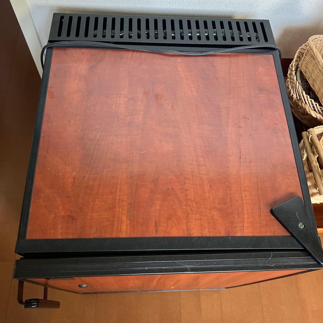 Dometic ワインセラー 木目調 縦型