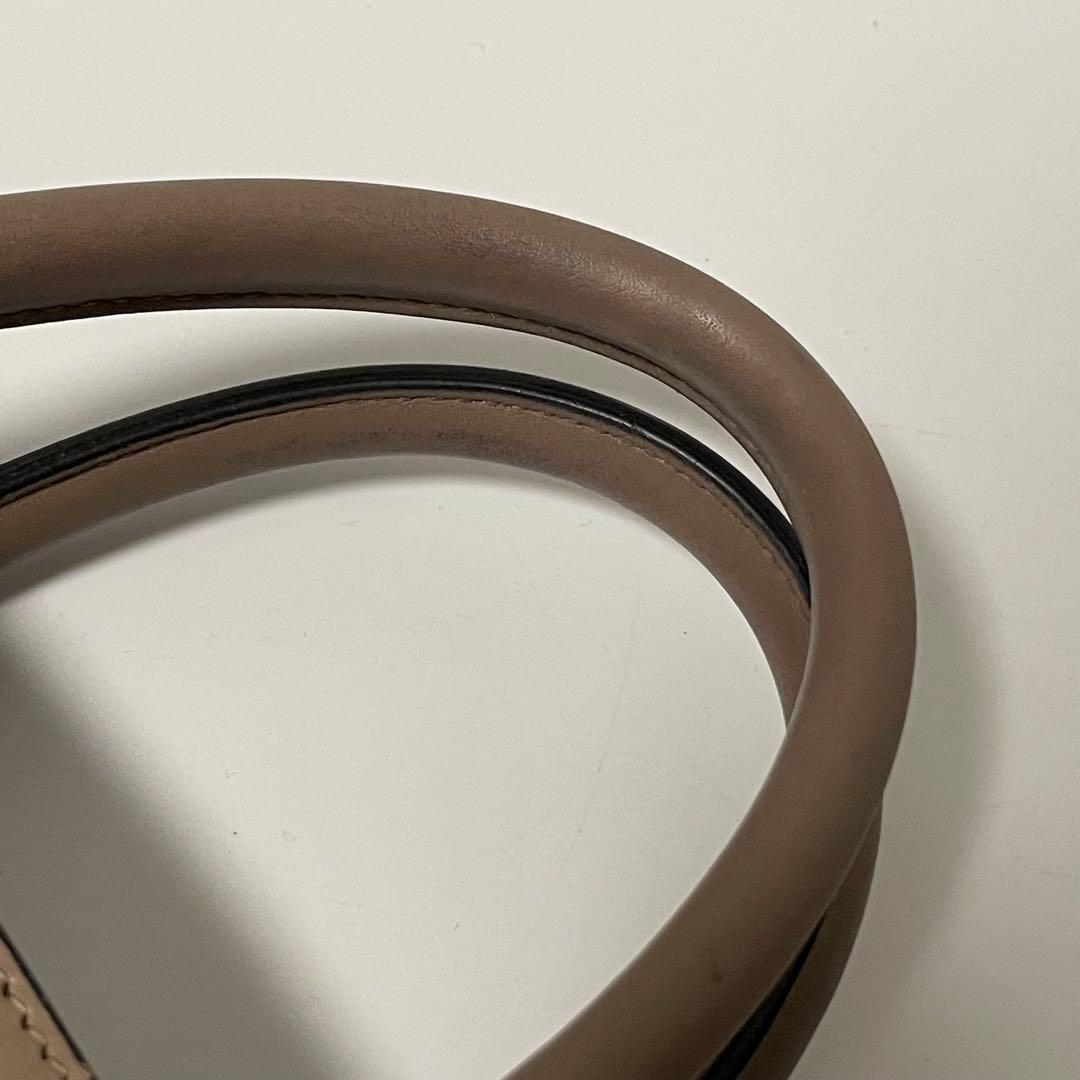 ✨極美品✨　Salvatore Ferragamo スタジオ　ハンドバッグ