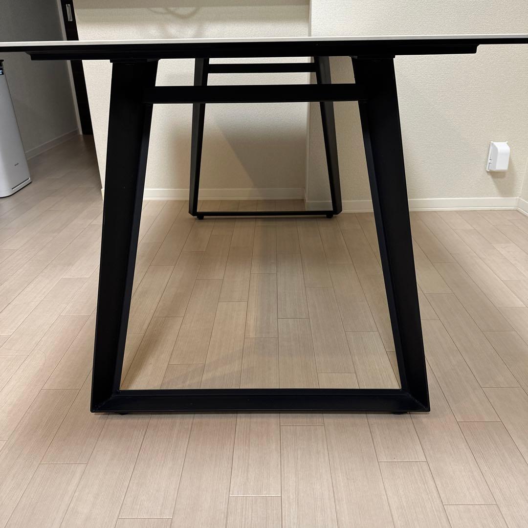 セラミックテーブル　ホワイト　135×85 72