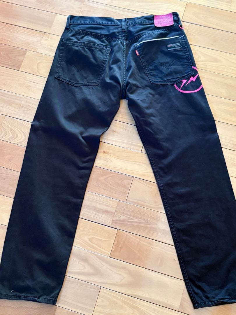 再値下げLevi's Fenomブラック チノパン FMCNO-0010 w34 再値下げ