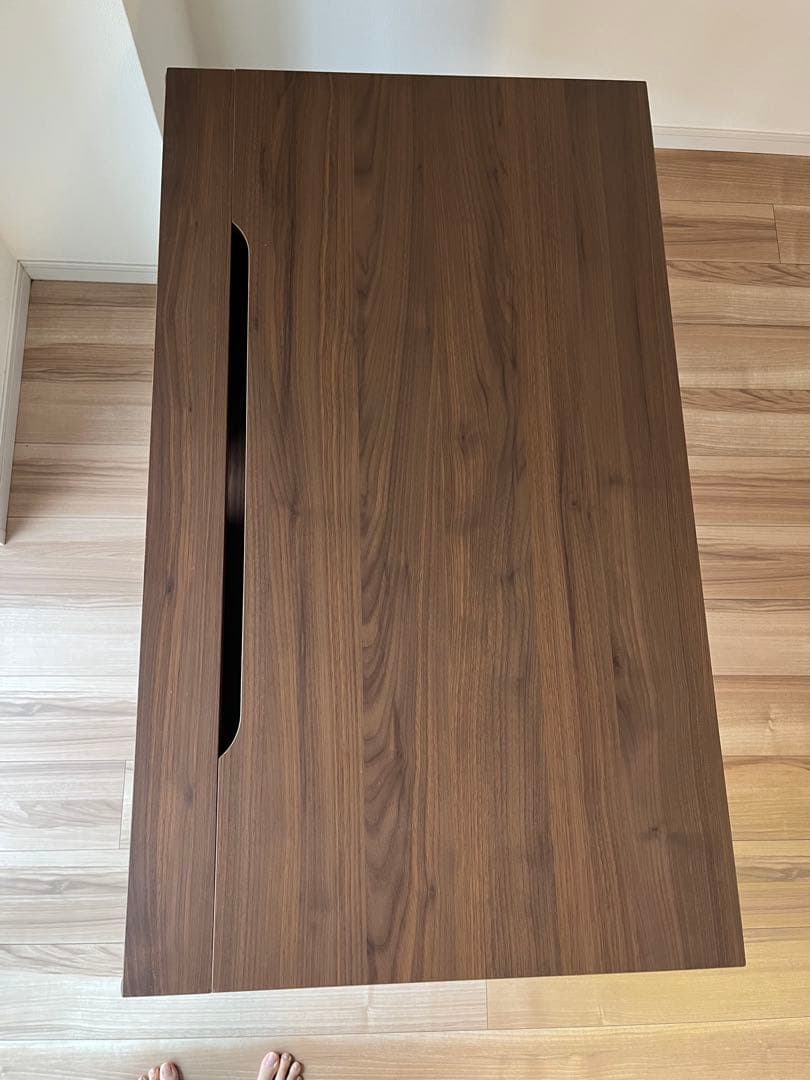 【LOWYA】木目調パソコンデスク 幅98 多目的　タップ収納 スチール