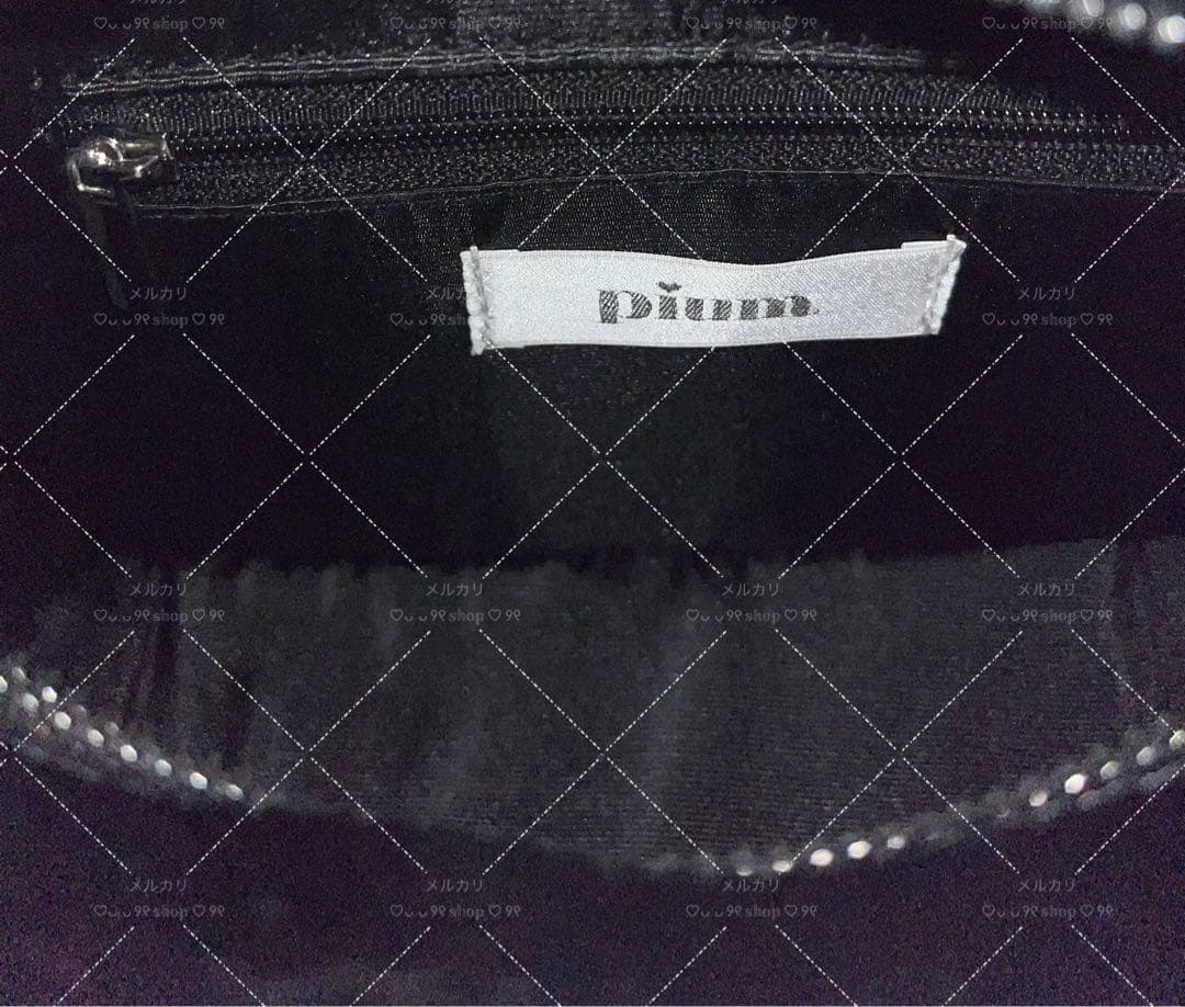 pium ♡︎ ハートポーチ付きミニボストンバッグ