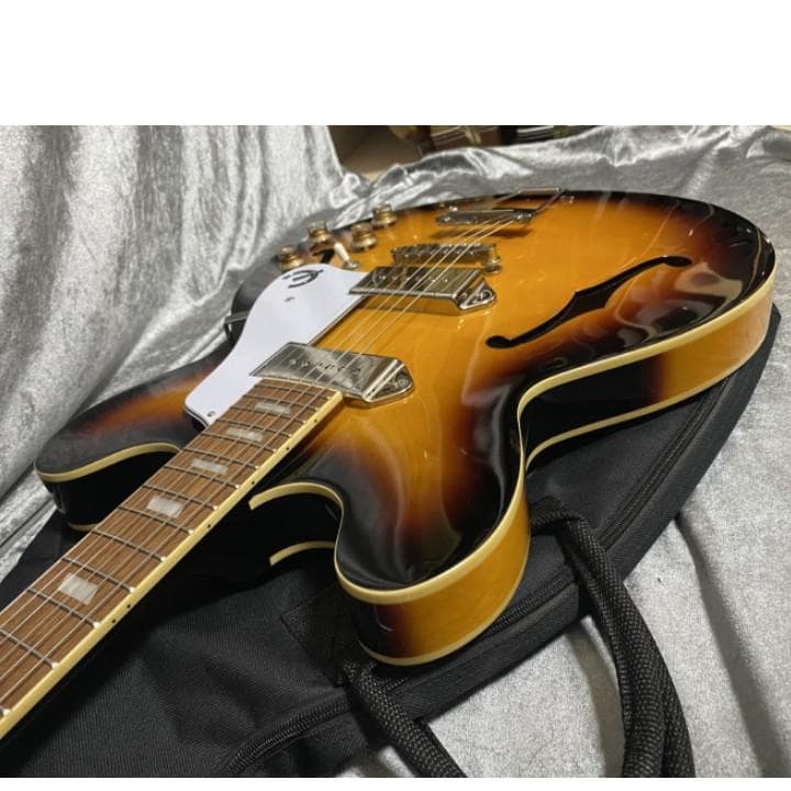 ★美品 2022年製 Epiphone CASINO カジノ セミアコ定番の名器