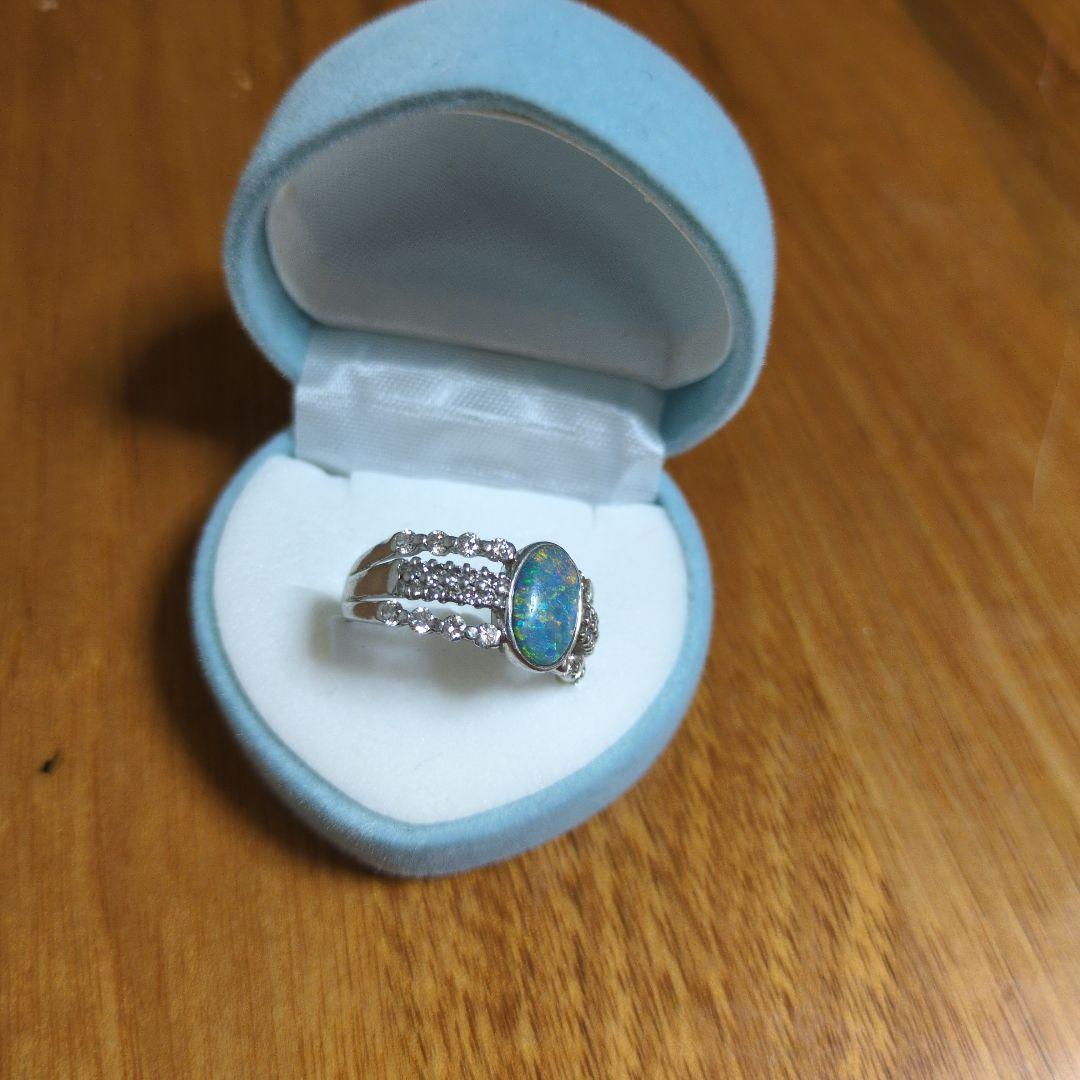 レディースリング、天然オパール指輪、プラチナ、サイズ15位