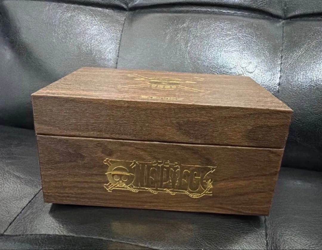 SEIKO × ONE PIECE 25周年記念 クロノグラフ 腕時計 限定