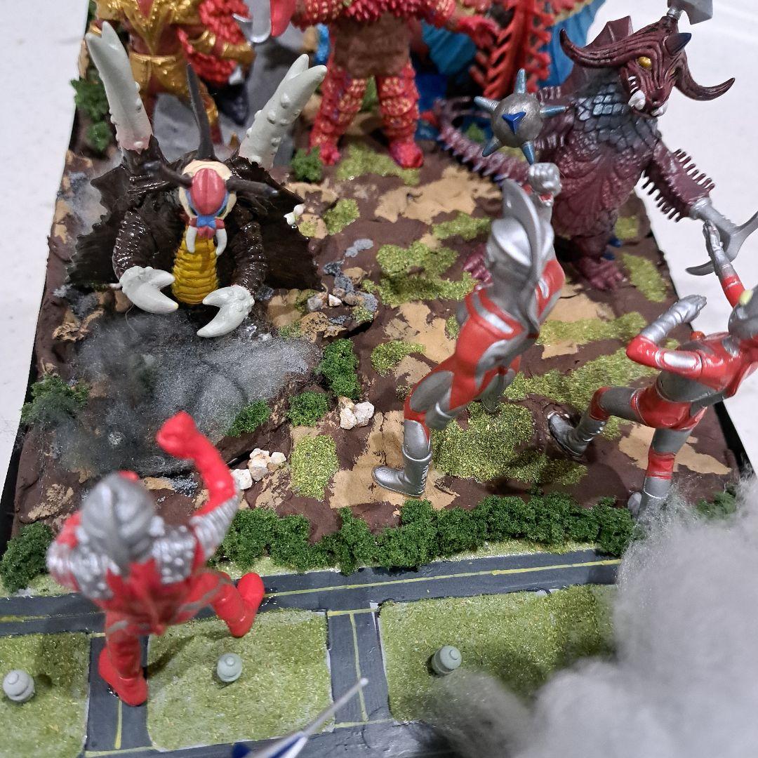 ジオラマ ウルトラ6兄弟