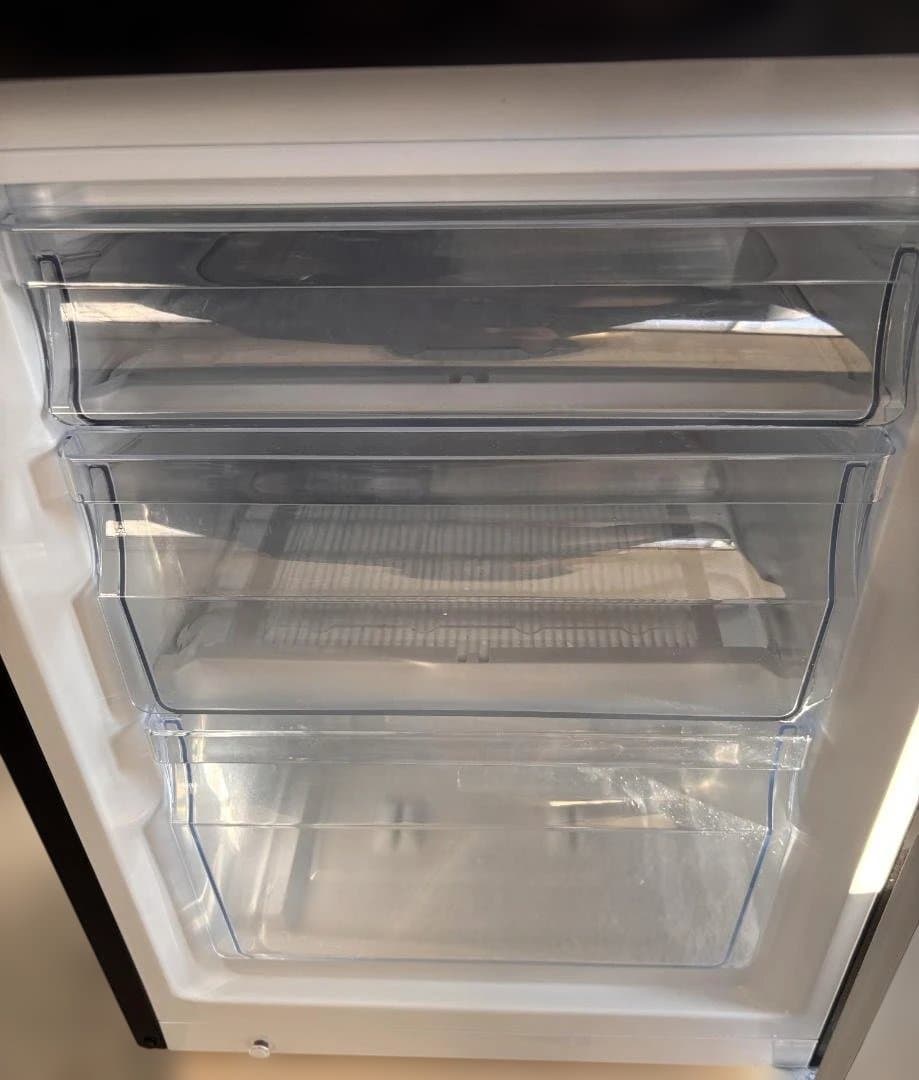 ハイセンス ノンフロン冷凍冷蔵庫HR-D1701B 2022年製 通電動作確認済