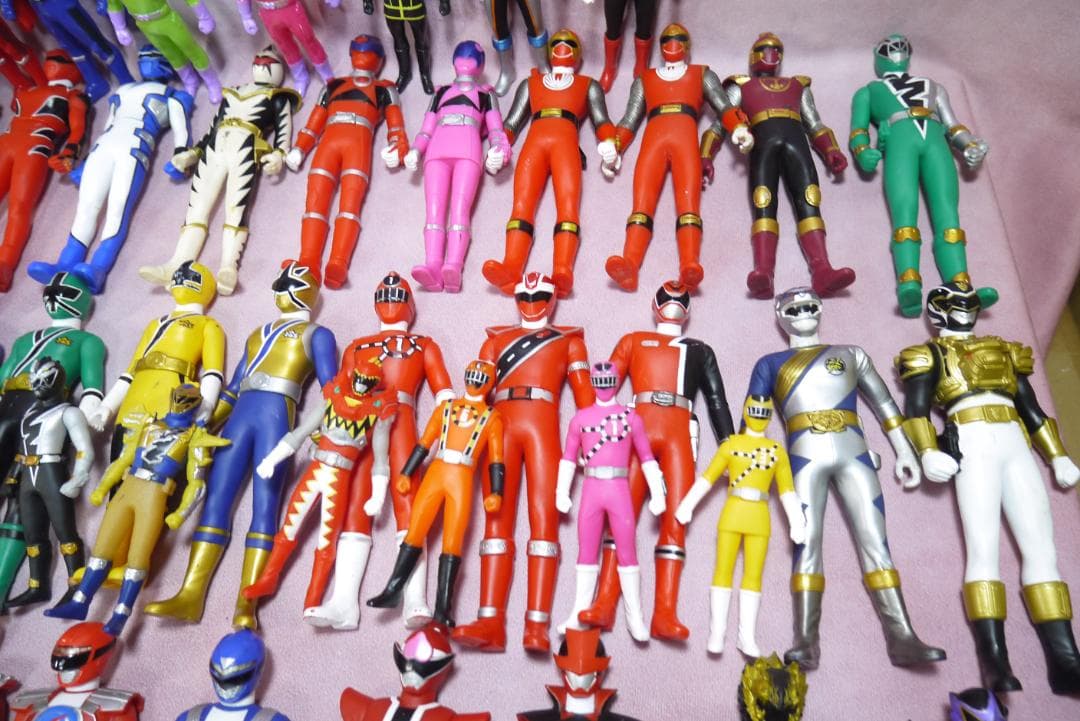 スーパー戦隊シリーズ　ソフビヒーロー　など　100体セット